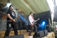 PaulStanleyBoozing013