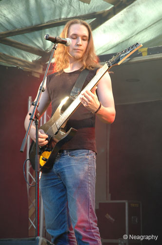 2003
